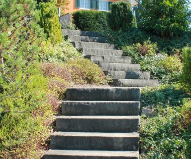 Sandsteinblockstufen